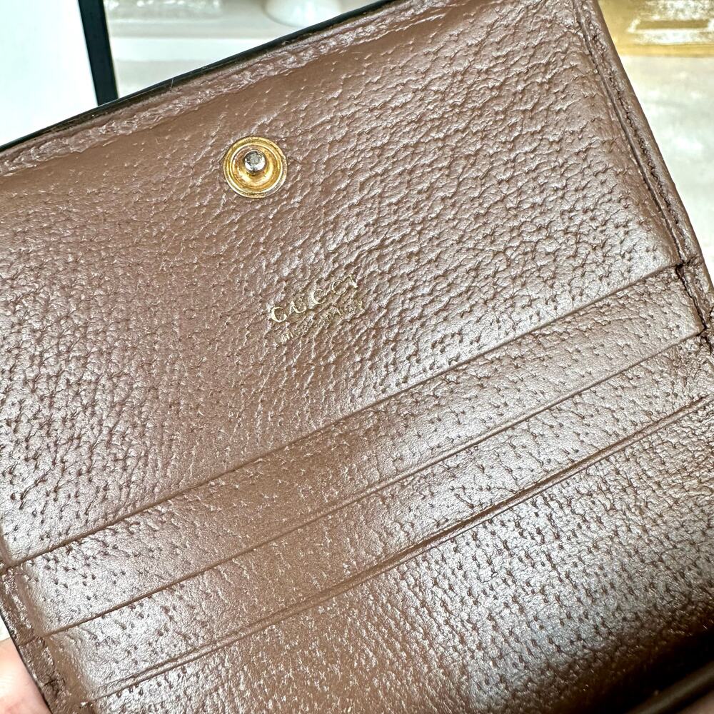 GUCCI + DISNEY Donald Duck Compact Wallet with wristlet chain RARE! with BOX - Picture 9 of 16